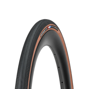 Cubierta De Ruta Bontrager R3 700x28c TLR